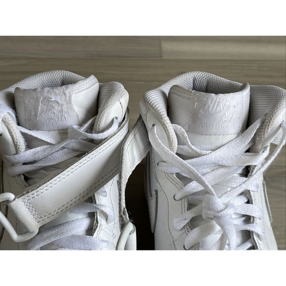 Nike Air Force 1 Mid Sneakers GS Triple White 314195-113 Youth 6Y‎ / Womens 7.5 - Picture 9 of 13